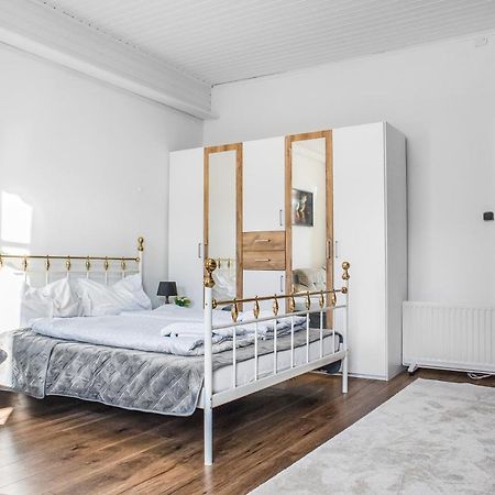 Adorable 2Br Apt. Near Millenium Tower And Danube Apartment Vienna Exterior photo