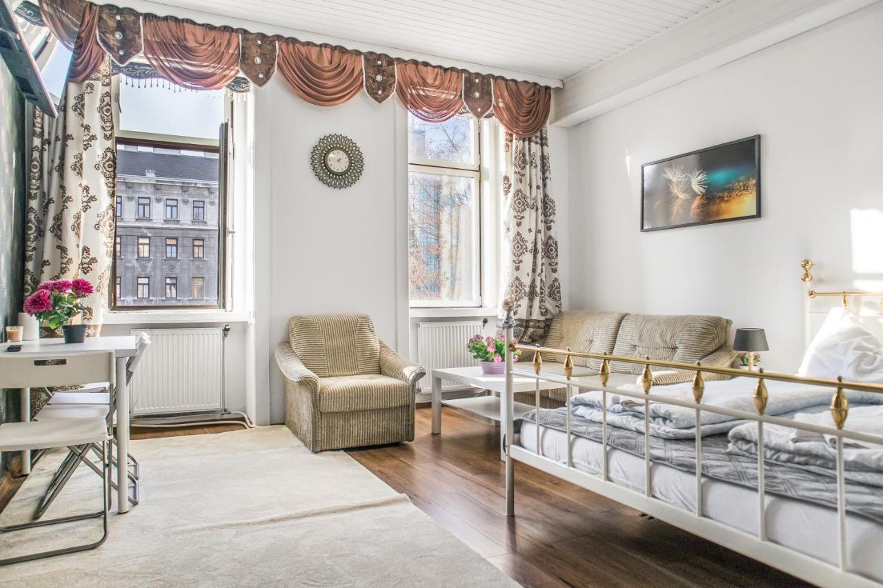 Adorable 2Br Apt. Near Millenium Tower And Danube Apartment Vienna Exterior photo